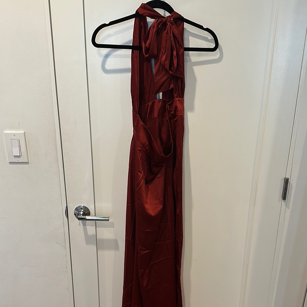 Elegant Backless Red Dress